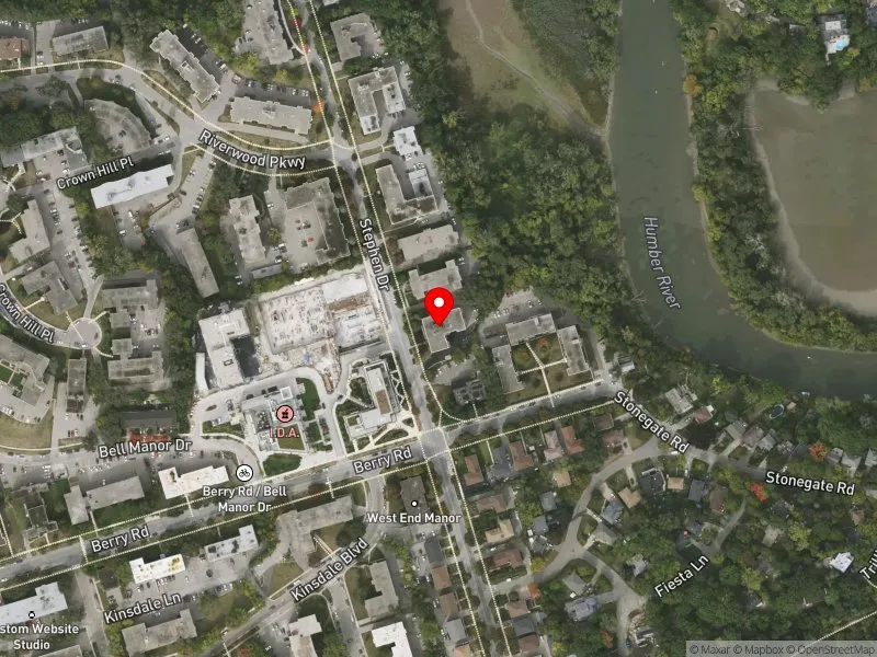 RentSafeTO apartment evaluation satellite view of 135 STEPHEN DR in Etobicoke-Lakeshore, Toronto